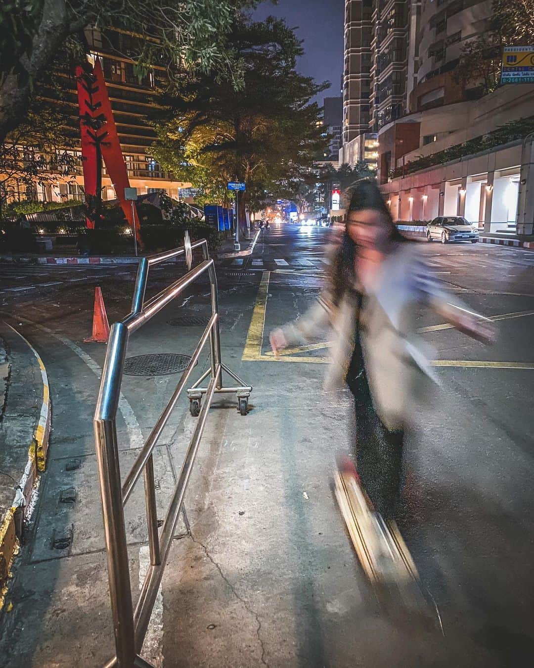 GYEON SEOのインスタグラム：「_* long boardddd 🛹 . . #gomdorishotz」