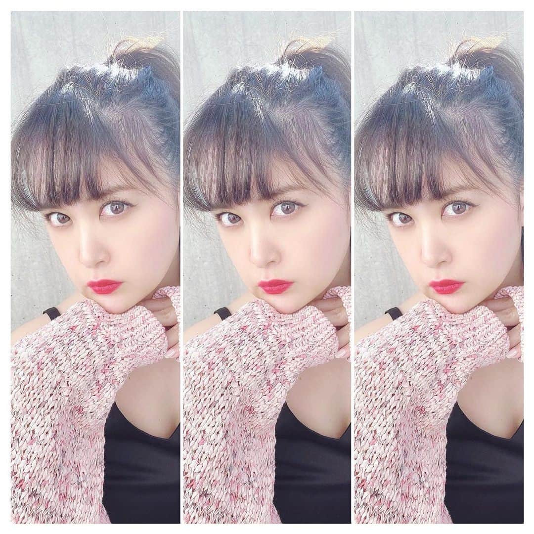 のインスタグラム：「. .  𝐁𝐋𝐀𝐂𝐊𝐏𝐈𝐍𝐊 / 𝐓𝐇𝐄 𝐒𝐇𝐎𝐖 . 初のonline live ! ! す〜っごく楽しかった✌🏻🤍 早くLIVEに行けるようになりたいな🦷 . . 跳ね上げライン、5年ぶりにしたけど、、 ハマっちゃった🤭💕💕 . . .  . #BLACKPINK #ブラックピンク #lalisa #jennie #rose #jisoo #お気に入りコスメ #コスメ大好き #今日のメイク  #今日のコスメ #プチプラコスメ #メイク好きさんと繋がりたい #小嶋陽菜  #おすすめコスメ #コスメ好き #韓国好きな人と繋がりたい #韓国好きと繋がりたい #韓国コスメ #网红 #日系穿搭 #소미 #전소미 #lisa #리사 #폴로 #リサ #ジェニー #ダイエット #ダイエット記録」