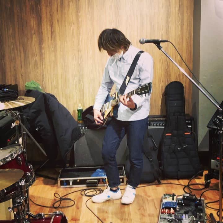 神田雄一朗のインスタグラム：「うれしいのか〜😊😊😊 #鶴今年初リハ」