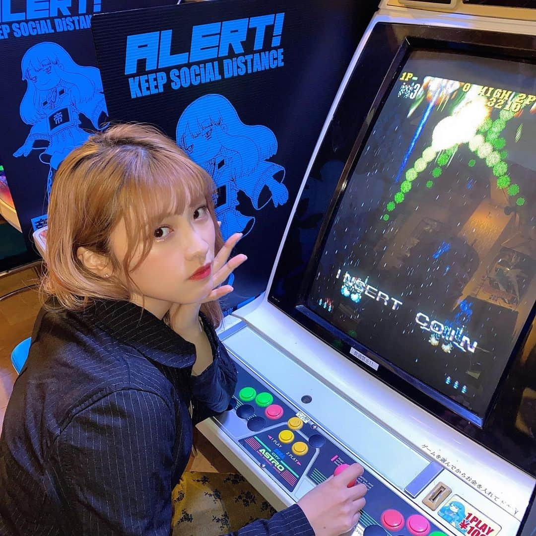 森永新菜さんのインスタグラム写真 - (森永新菜Instagram)「. アップアップガールズの公式チャンネルに新曲の「ガラスの純情」のMVが上がってます💎🥀 . ぜひチェックして欲しい〜😭🙏🏻 . . . #アプガ2 #セルフィー #セルカ #ハイトーンカラー #셀카 #셀스타그램 #instagood #selfie」1月31日 20時58分 - niina_morinaga_uug2ki