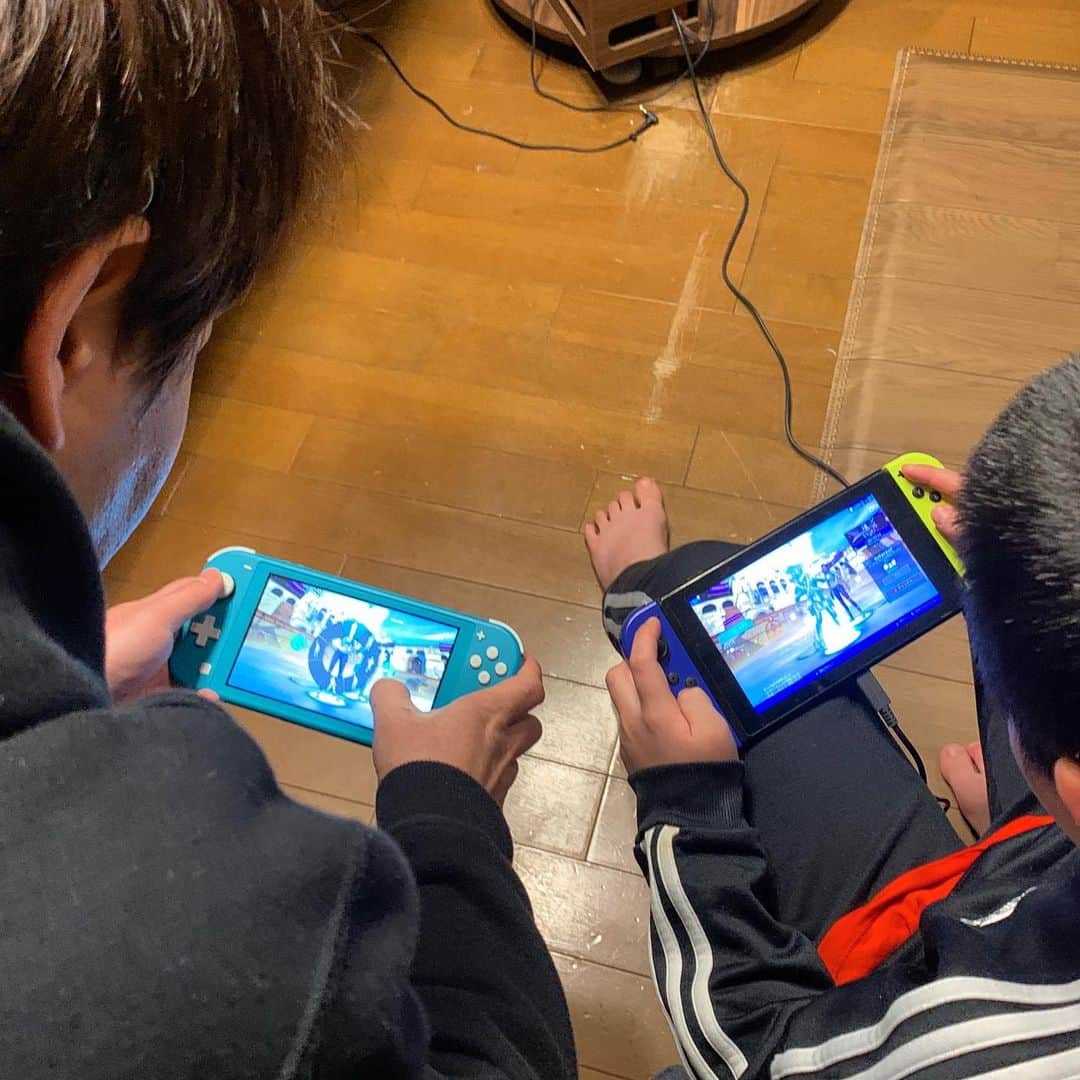 こーいちのインスタグラム：「今日の現場。  #フォートナイト」