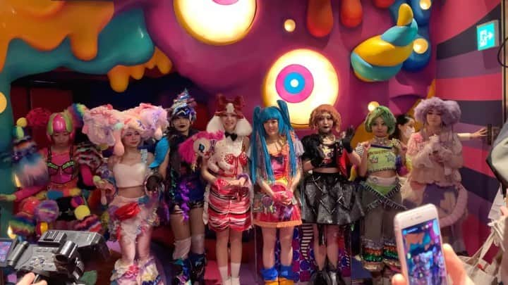 あさちるのインスタグラム：「5年間ありがとうございました。  Thank you for five years  @kawaiimonstercafe  #kawaiimonstercafe」