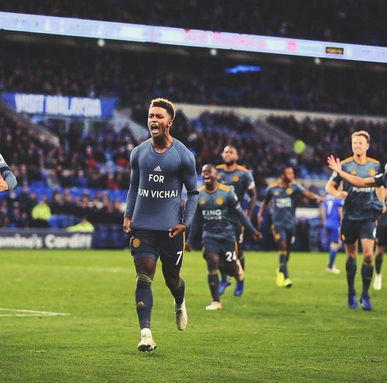 デマライ・グレイのインスタグラム：「Today I say goodbye to a wonderful club and family as it is Leicester City.   I want to thank everyone at the club who have helped me to become a better footballer.  My debut and Winning the Premier League have been unforgettable moments that will be part of my career forever together with the goal against Cardiff that I had the privilege to score and dedicate to a wonderful man and chairman, Vichai.   I’m ready for a new challenge now and I wish to the club and all my teammates a future full of success !  DG7 💫」