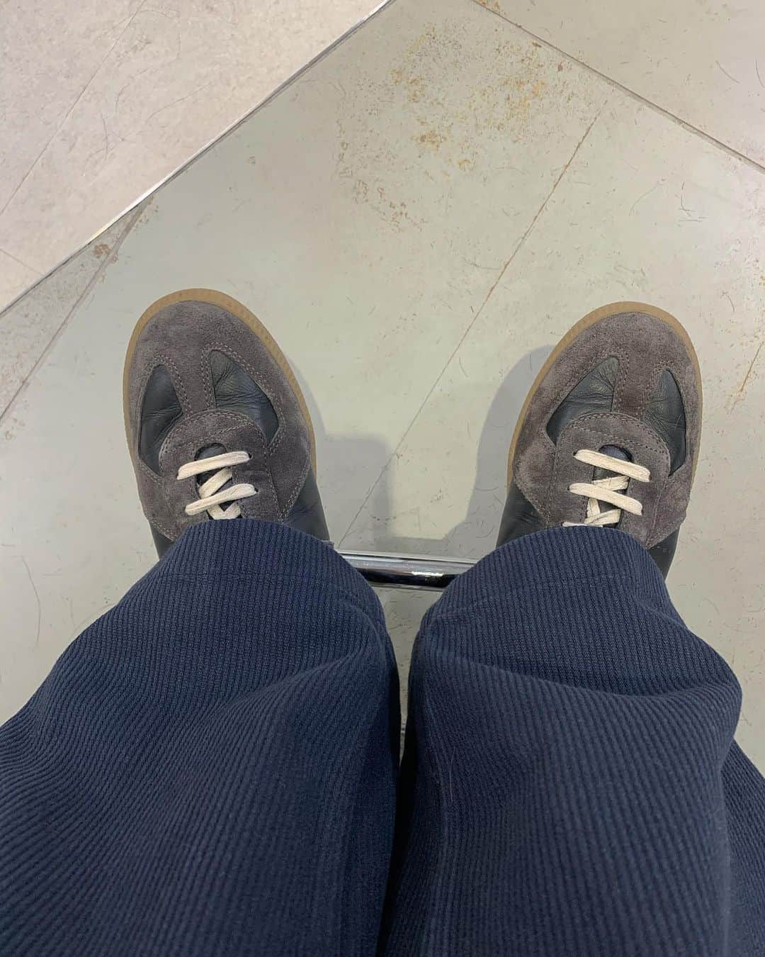馬場一馬のインスタグラム：「NEW‼︎‼︎ tenderloin  pique pants ✖️ margiela replica sneaker #tenderloin #margiela」