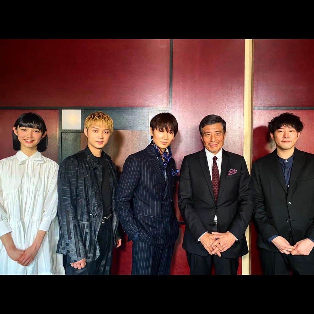 磯村勇斗のインスタグラム：「. 映画「ヤクザと家族 The Family」  沢山の方に届いているようで嬉しいです  そして  劇場まで足を運んで観て頂き 本当にありがとうございます  まだの方も是非  #ヤクザと家族 #綾野剛 さん #舘ひろし さん #小宮山莉渚 さん #藤井道人 監督」