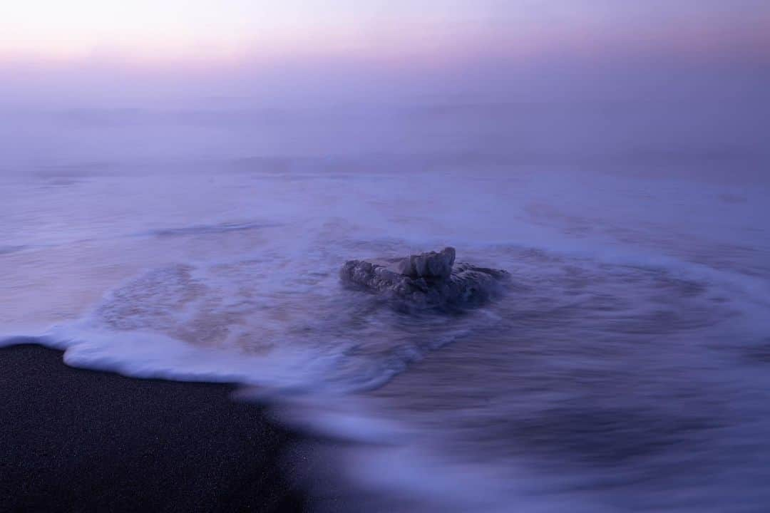 Hikaruのインスタグラム：「#Jewelryice . . .  #北海道 #レイトレッククリエイター #東京カメラ部 #tokyocameraclub #natgeo #sonyphotography #pashadelic #phot_jpn #photo_travelers #photostarttrip #total_nature_jpn #1x_japan #nipponpic #jpan_beautiful_days #北海道ミライノート　 #bestphoto_japan #japan_of_insta #bestphot_japan #bestjapanpics #1x」