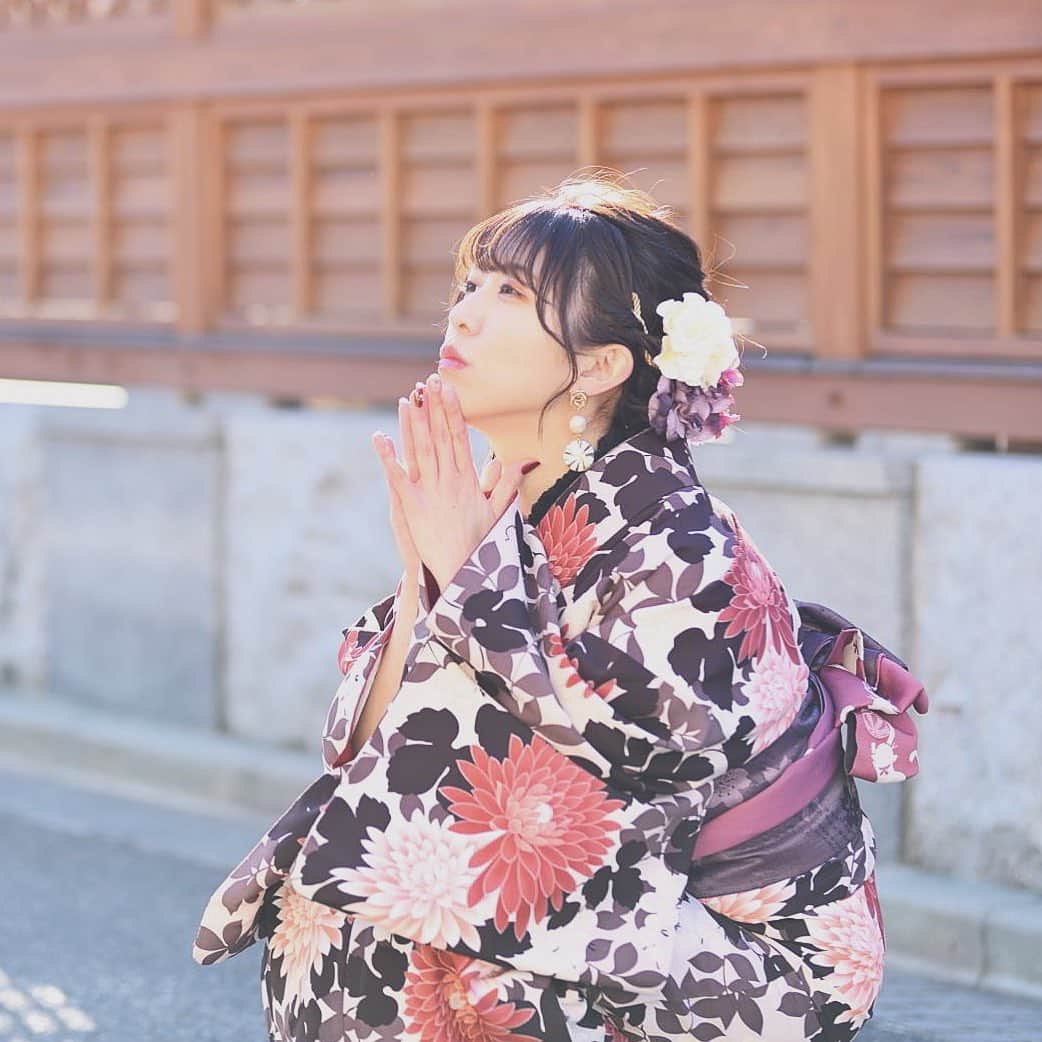井上麗夢のインスタグラム：「明日﻿ ﻿ ﻿ ﻿ あるお知らせがあるので﻿ まっててね😊✨✨🔥﻿ ﻿ ﻿ ﻿ ﻿ 今日はTAIYO MAGIC FILM﻿ のファンクラブYouTubeが更新されて﻿ 今年のYouTubeがめちゃくちゃ﻿ 面白い企画が毎月あるみたい、、！！﻿ ﻿ ﻿ あーみんなみてほしいよーーー😎❤️﻿ ﻿ #太陽MF﻿ ﻿ ﻿ ﻿ Twitter:@Remu_19﻿ ﻿ ﻿ ﻿ #カメラ女子 #カメラ女子部 #ipone #東京写真部 #写真部 #instagood  #olympuspen #写真好きな人と繋がりたい  #写真を撮るのが好きな人と繋がりたい  #カメラ好きな人と繋がりたい #カメラマン募集 #ファインダー越しの私の世界  #フィルター越しの私の世界 #ポートレート #ポートレートモデル #女優 #井上麗夢　#YouTube #ダイエット #写真集 #被写体モデル #被写体 #撮影会モデル #撮影会 #断捨離」