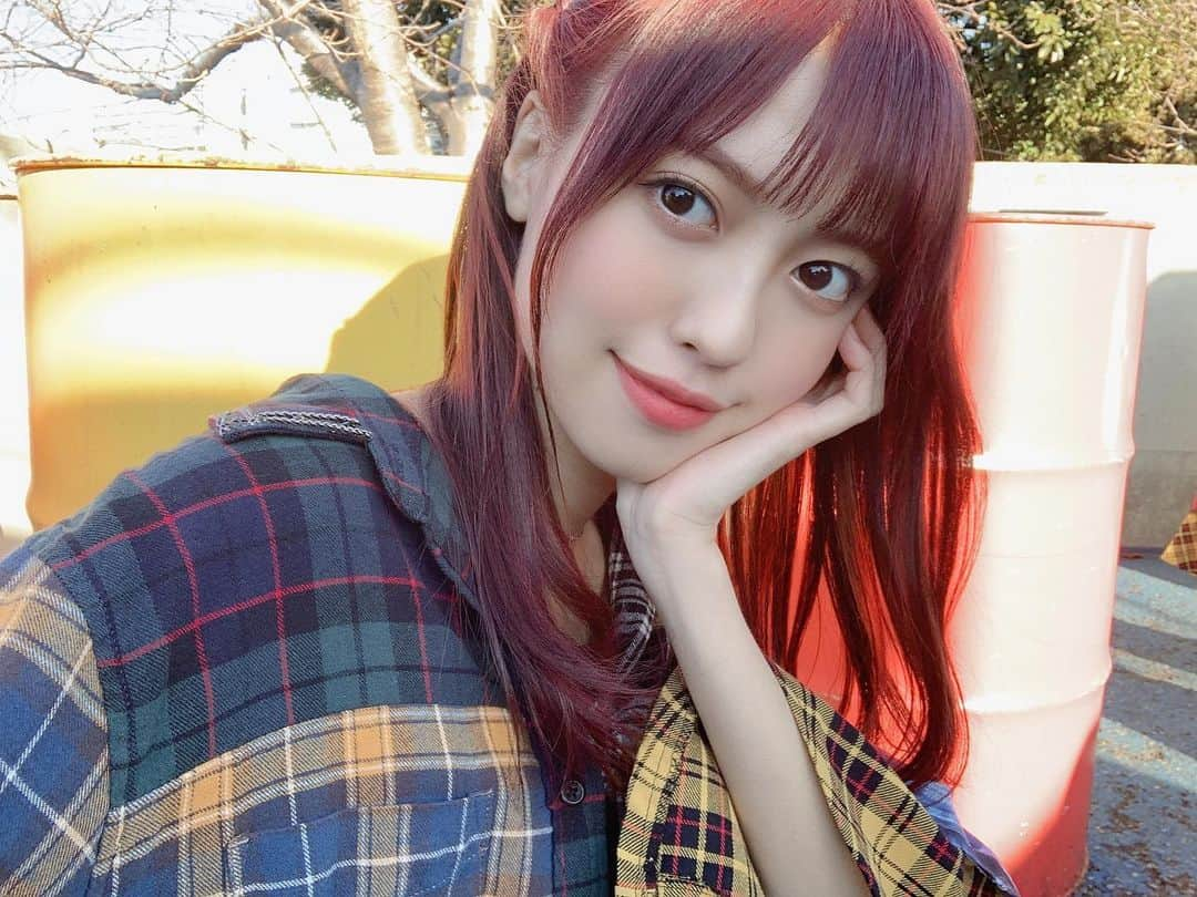 田中えれなさんのインスタグラム写真 - (田中えれなInstagram)「﻿ ひさびさLIVEでした🧸﻿ つぎは、来週名古屋遠征だ！！ ﻿ ﻿ 初遠征✨がんばるぞ﻿ ﻿ ﻿ ﻿ ﻿ #遠征 #ライブ #名古屋 #アイドル #でらrock2021 #でらロック #ootd #ヘアアレンジ #ピンクベージュ #ラベンダーピンク #ピンクラベンダー #photo #衣装 #photography #shooting #自撮り #自撮り女子 #idol #カイジューバイミー #ヘアカラー #巻き髪 #pinkhair #韓国ファッション #韓国ヘア #followｍe #live」1月31日 22時35分 - stand_by_erena