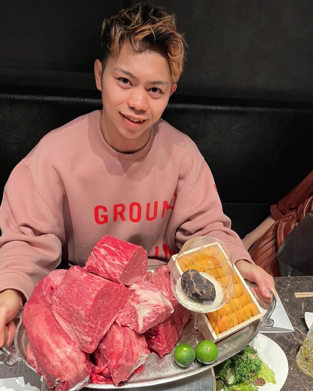 不可思のインスタグラム：「会員制焼肉の「新進気鋭」へ  マジで美味かったから連れて来たい人誘ってまた来よう  #新進気鋭  #groundnace #ground_n_ace #グランダンエース @ground_n_ace」