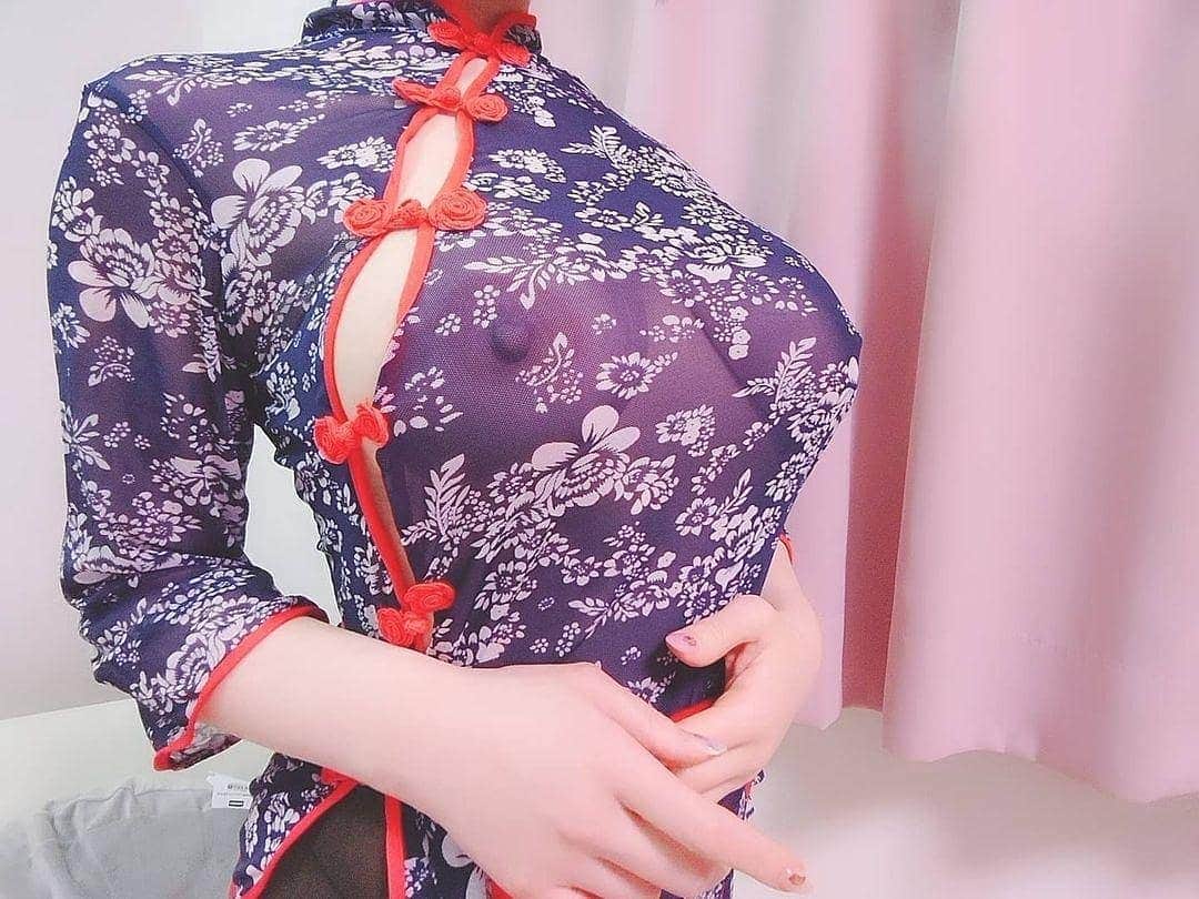 アジアの綺麗なアイドルのインスタグラム：「Model @yoko_naboko 😳😍 ➱ Double tap❤️ and Comment(ᵔᴥᵔ)  ➱ Follow Me @asiangirls.idol 🙏  All rights belong to their creators No copyright infringement intended Contact me for fixing it」