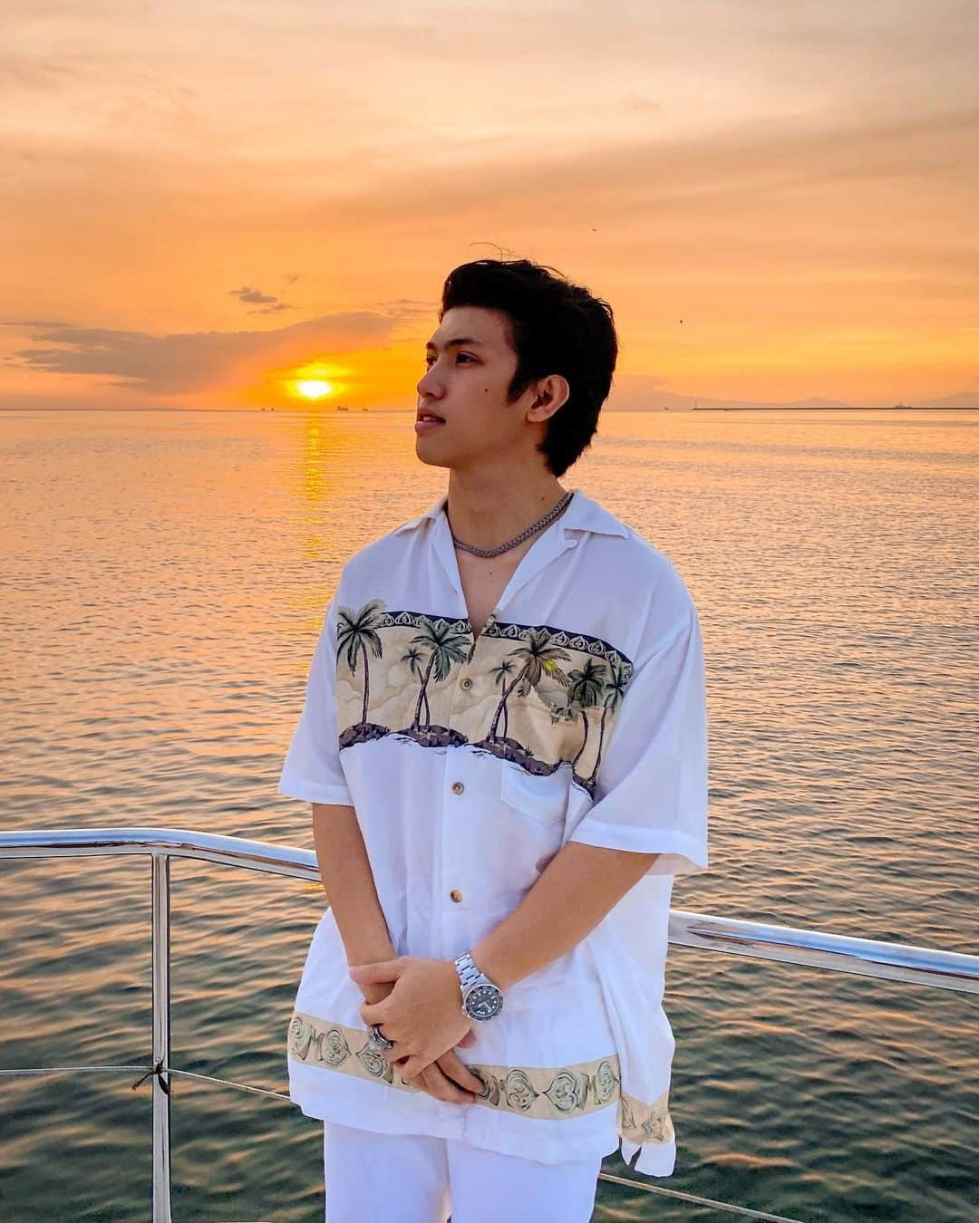 Ranz Kyleさんのインスタグラム写真 - (Ranz KyleInstagram)「Sunset state of mind 🛥🌊🌞」1月31日 23時22分 - ranzkyle