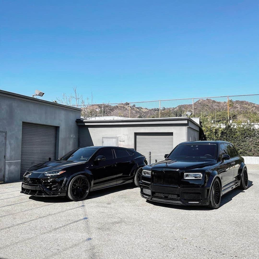 CARLiFESTYLEさんのインスタグラム写真 - (CARLiFESTYLEInstagram)「BEEFY Urus and Cullinan. Pick one! Done by @rdbla @rdbvik #carlifestyle #urus #cullinan」1月31日 23時28分 - carlifestyle