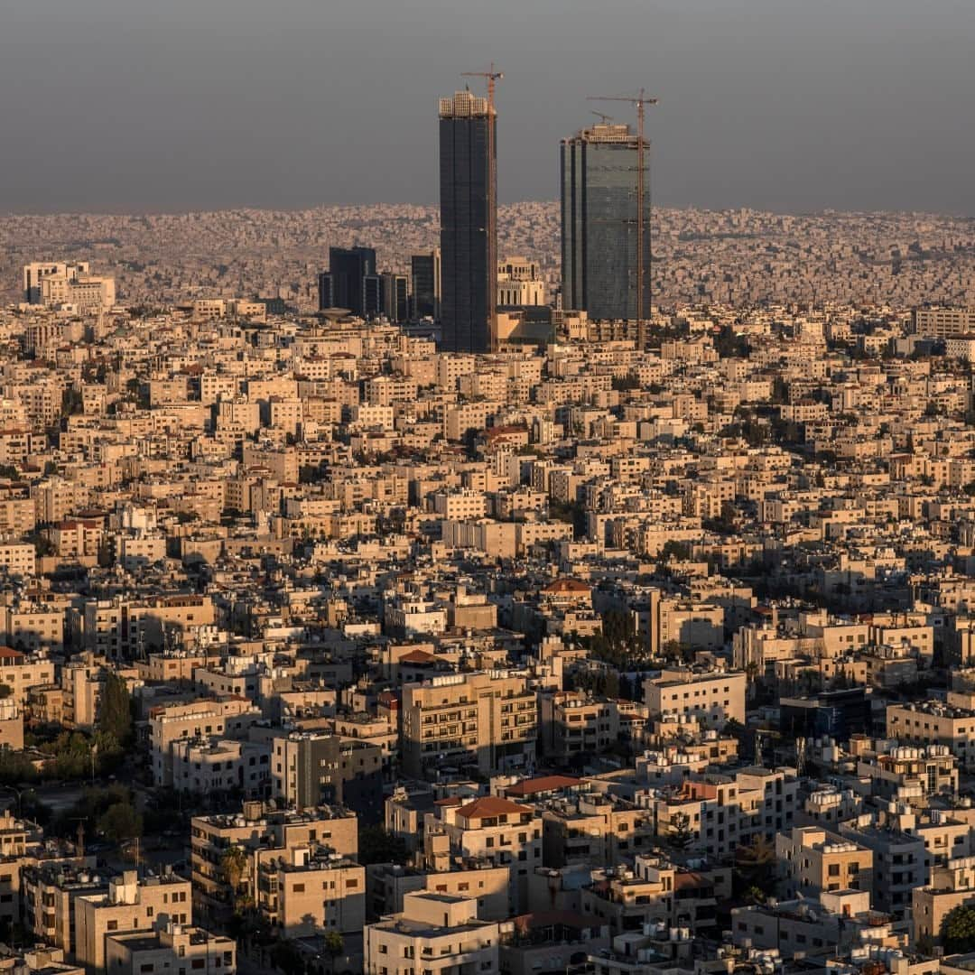 National Geographic Travelさんのインスタグラム写真 - (National Geographic TravelInstagram)「Photo by Muhammed Muheisen @mmuheisen / An aerial view of parts of the Jordanian capital, Amman. I captured this image last year while flying above the city. For more photos and videos from different parts of the world, follow me @mmuheisen and @mmuheisenpublic. #muhammedmuheisen #Amman #الاردن」2月1日 0時37分 - natgeotravel