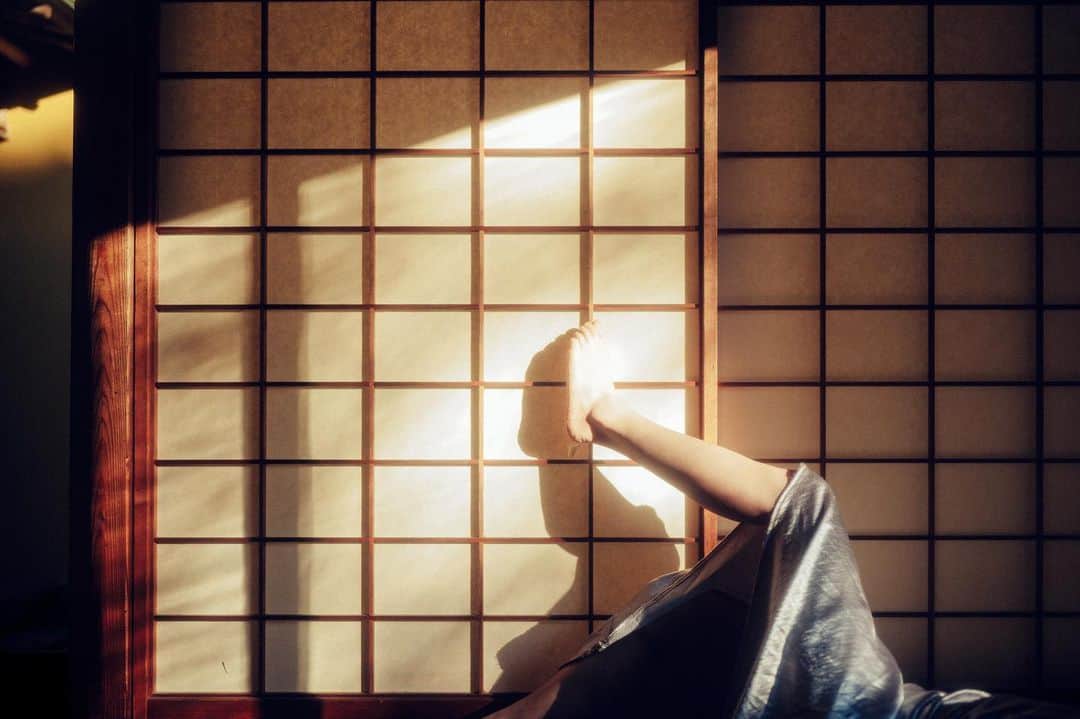 Akiomi Kurodaさんのインスタグラム写真 - (Akiomi KurodaInstagram)「引っ越してから良い感じに宣材の手伝い付き合いつつ撮影を2件。まだ仕上げてないけどそのうち公開できそう。」2月1日 1時01分 - artratio