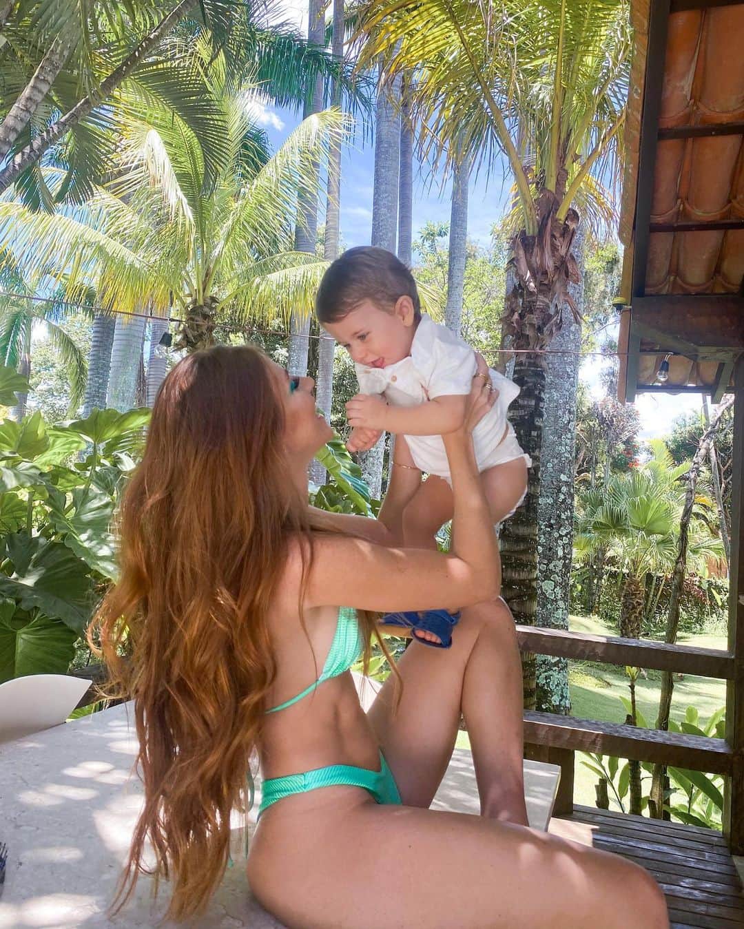 マリ・マリアのインスタグラム：「Meu sorriso é tão feliz contigo 💕」