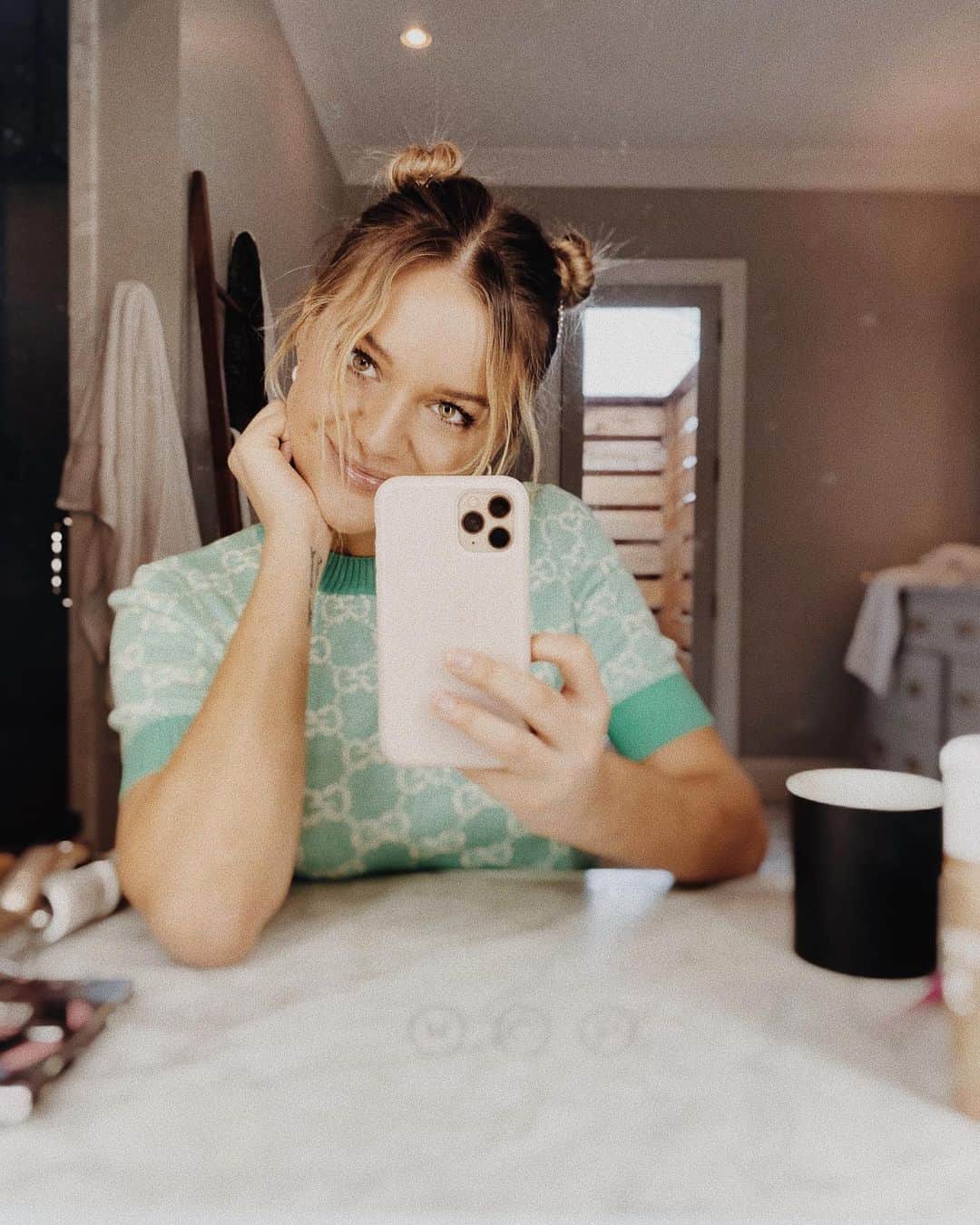 Kelsea Balleriniのインスタグラム：「the 90s called. and I answered.」