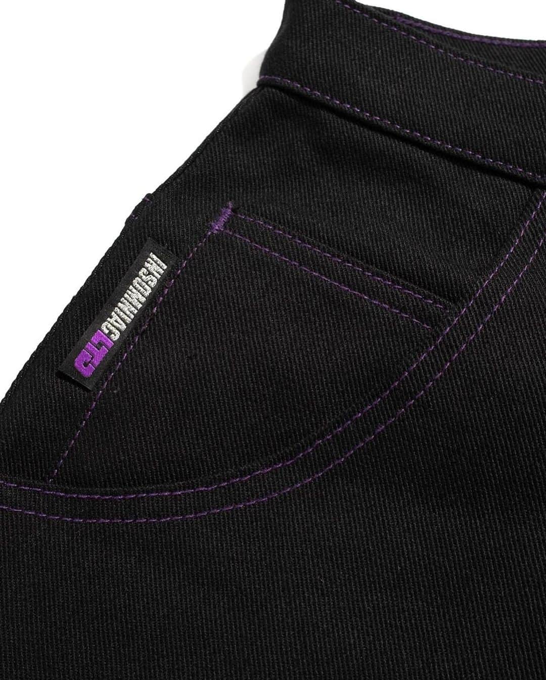 サキャスティックさんのインスタグラム写真 - (サキャスティックInstagram)「@insomniacltd WINTER   Horizon Hoody Purple Mid-weight french terry, pre-shrunk, custom tie dye, custom drawcords, direct embroidery. Made in the USA.  Floradelic Jacket Black 480g custom jacquard knit sherpa, quilted nylon lining, polished silver zippers, cotton nylon panels, direct embroidery. Made in the USA.  Wizard Denim Black Overdyed 12oz bull denim, baggie fit, embroidered logo on back pocket. Made in the USA.」2月1日 1時17分 - paultbythesea
