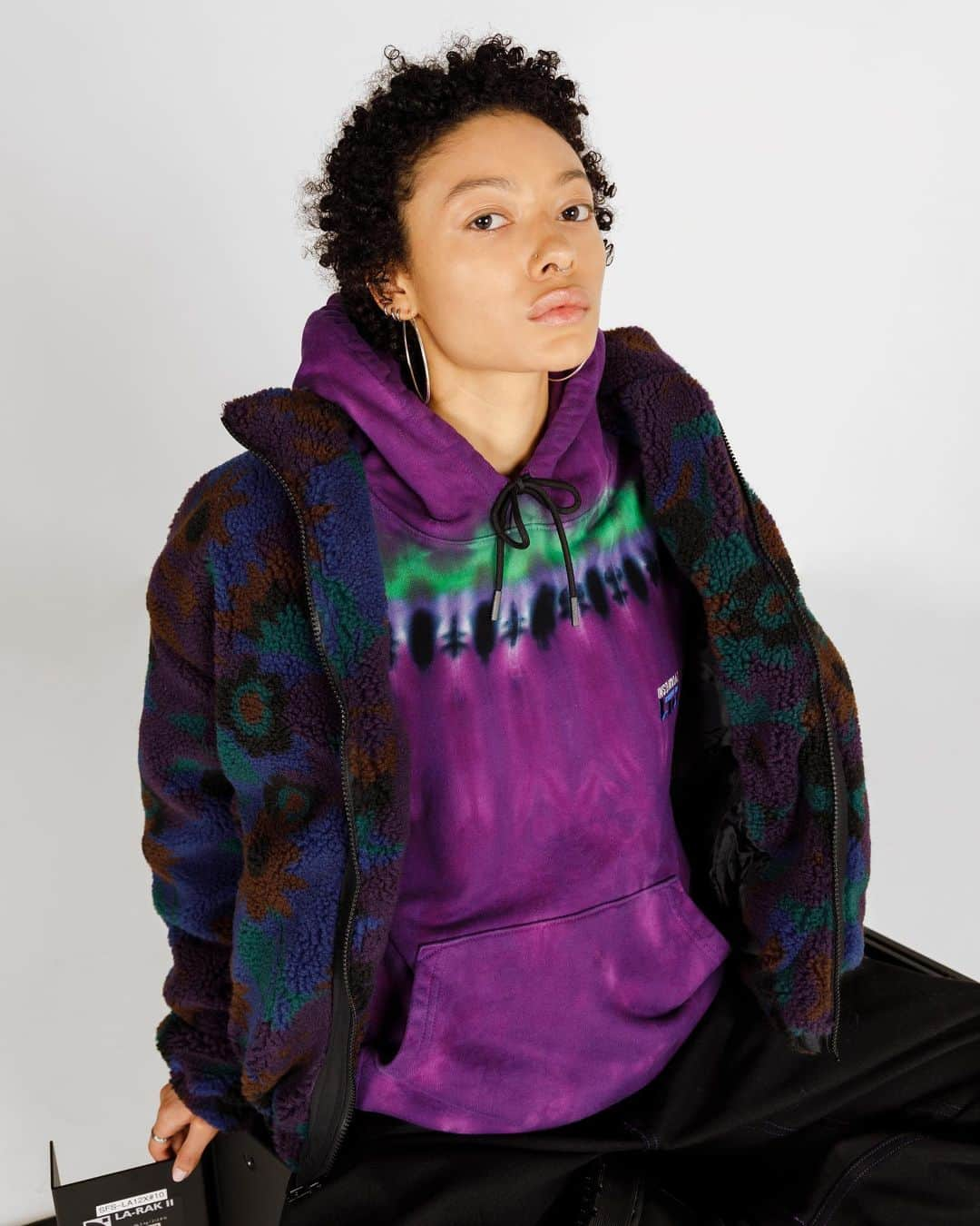 サキャスティックのインスタグラム：「@insomniacltd WINTER   Horizon Hoody Purple Mid-weight french terry, pre-shrunk, custom tie dye, custom drawcords, direct embroidery. Made in the USA.  Floradelic Jacket Black 480g custom jacquard knit sherpa, quilted nylon lining, polished silver zippers, cotton nylon panels, direct embroidery. Made in the USA.  Wizard Denim Black Overdyed 12oz bull denim, baggie fit, embroidered logo on back pocket. Made in the USA.」