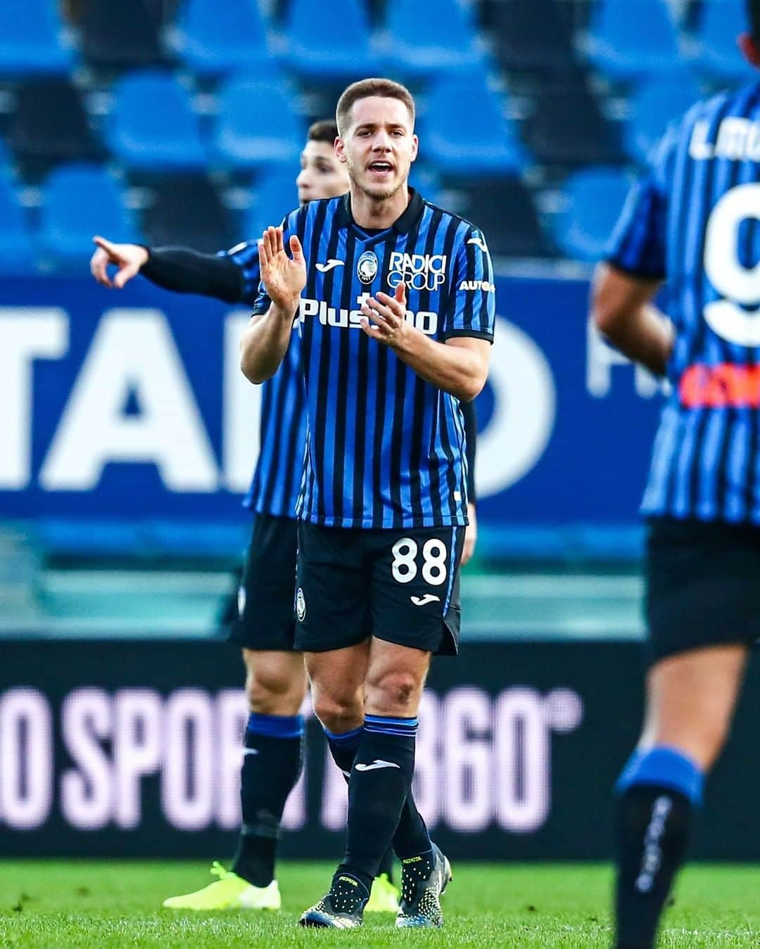 アタランタBCさんのインスタグラム写真 - (アタランタBCInstagram)「SuperMario is back 💪🏼🦸🏼‍♂️ ⠀ @pasalicmario #GoAtalantaGo ⚫️🔵 #Atalanta #BergAMO #ForzaAtalanta #football」2月1日 3時20分 - atalantabc