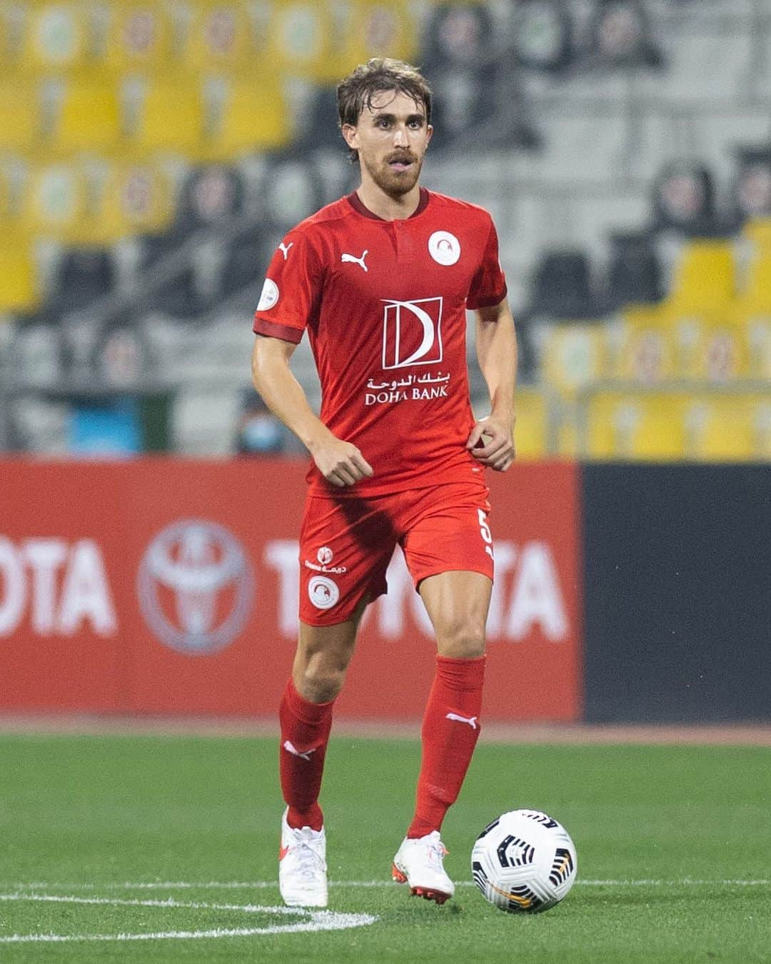 マルク・ムニエッサのインスタグラム：「⚽️🦅」