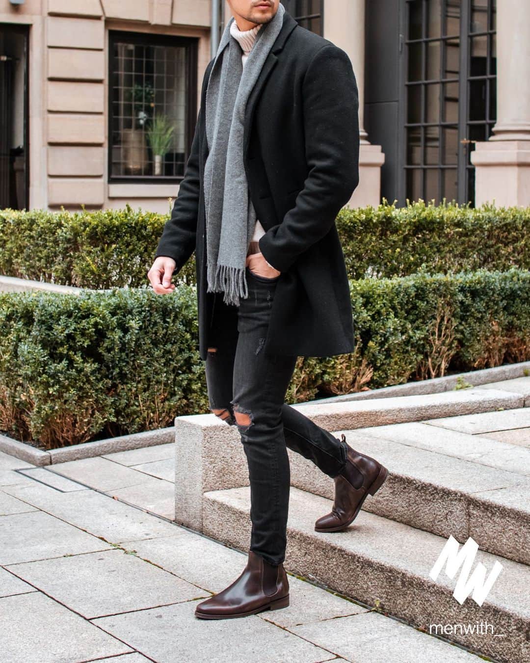 Men Withのインスタグラム：「Lovely photo of our dear friend @domi.abendroth 👌🏽 #menwithstreetstyle」