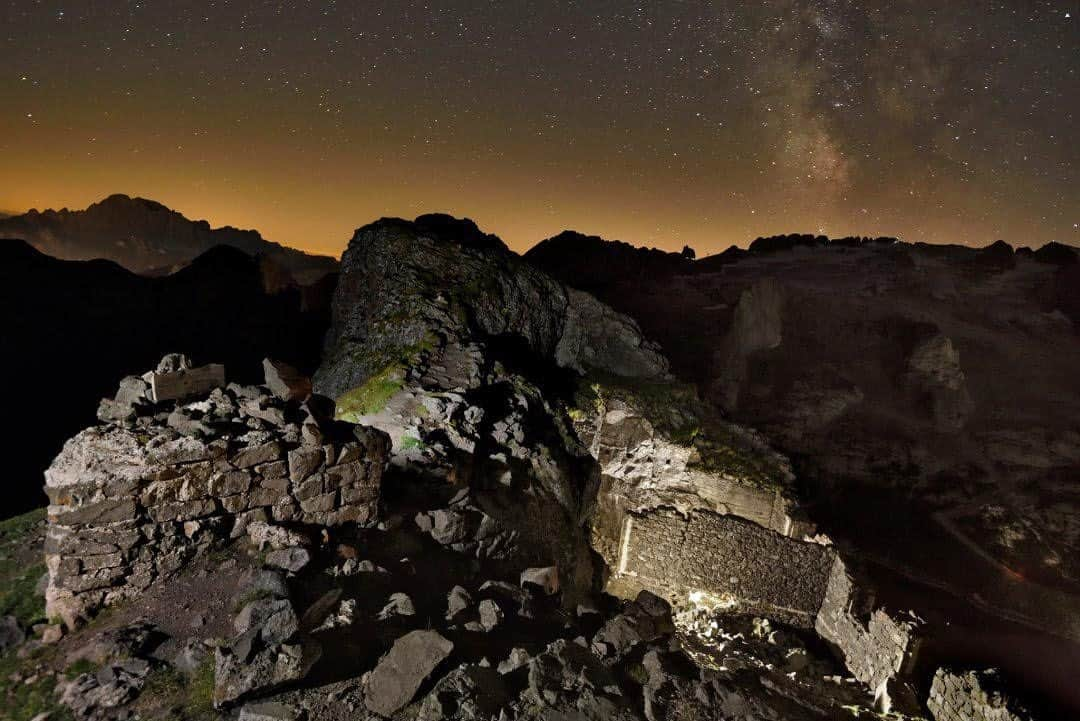 thephotosocietyさんのインスタグラム写真 - (thephotosocietyInstagram)「Photo by Robbie Shone @shonephoto / In the heart of the Italian Dolomites, this via ferrata known as Via Delle Trincee (Way of the Trenches) passes ruined World War I buildings balanced precariously on the ridge. The final third of the route runs past gun emplacements and along tunnels.」2月1日 4時14分 - thephotosociety