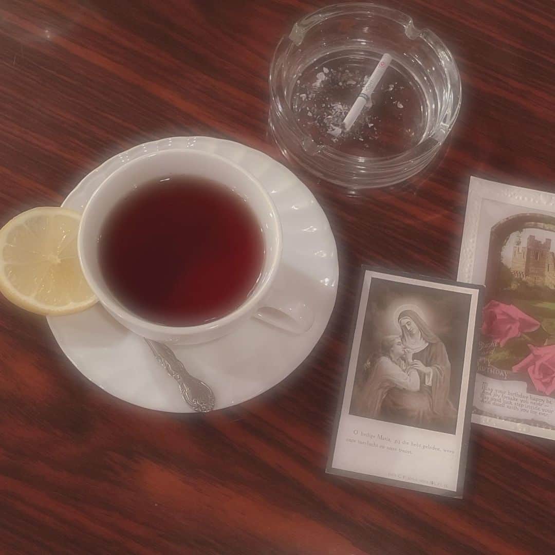 村田実果子さんのインスタグラム写真 - (村田実果子Instagram)「#実果子純喫茶 🫖 しました。清乃さん、お付き合いいただき有難う御座います。 ♡ @kiko_kiyono 🚬 私は喫煙者ではありませんよ」2月1日 5時10分 - mikaphith