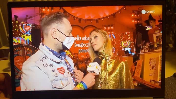 アニヤ・ルービックのインスタグラム：「Jest nadzieja❤️ @fundacjawosp #jeszczepolskaniezgineła」