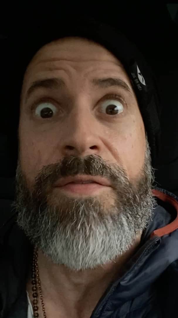 クリス・ドートリーのインスタグラム：「STOP BEING BAMBOOZLED BY FAKE ACCOUNTS!!!!!」