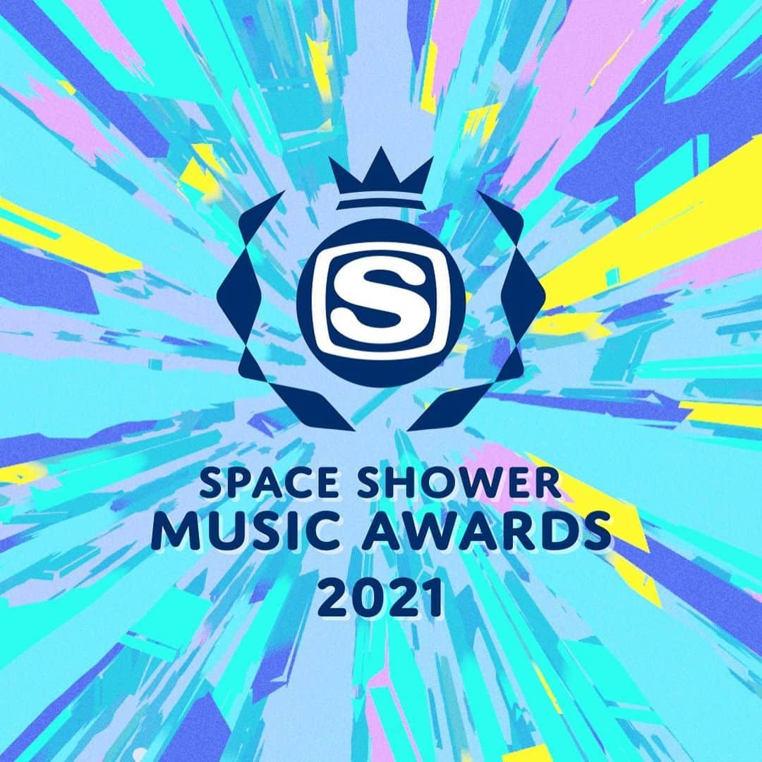 SPACE SHOWER TVさんのインスタグラム写真 - (SPACE SHOWER TVInstagram)「【🎊スペシャアワード開催決定】﻿ ﻿ スペースシャワーTVが主催する、日本最大の音楽の祭典「SPACE SHOWER MUSIC AWARDS 2021」が3月8日(月)に無観客での開催が決定！﻿ ﻿ ﻿ かつてない未曾有の事態を経験した2020年ー。﻿ ﻿ その影響は今もなおエンターテインメントや﻿ 音楽シーンにも大きく乗しかかっています。﻿ ﻿ しかし、アーティストたちによるメッセージが﻿ 込められた楽曲のリリースや新しいかたちでの﻿ ライブ表現など、今だからこそ出来る新しい﻿ 動きが生まれていることも事実です。﻿ ﻿ 2021年の「SPACE SHOWER MUSIC AWARDS」は、﻿ この過酷な状況を生き抜き、﻿ 私たちに作品を届け続けてくれる﻿ アーティストとクリエイターに﻿ 感謝と敬意を込め、﻿ 音楽の素晴らしさを伝えます💐﻿ ﻿ ﻿ 今年の司会進行を務めるのは…﻿ 🎙いとうせいこう﻿ 🎙ハマ・オカモト(OKAMOTO’S)﻿ 🎙emma ﻿ ﻿ というスペシャではお馴染みの顔と﻿ フレッシュな顔が揃う3名に決定！﻿ ﻿ そした、この栄えある祭典へ向け8部門・﻿ 各賞のノミネートアーティストも発表！﻿ ﻿ 2020年のミュージックシーンに多大なる﻿ 影響を与え、輝かしい功績を残した﻿ 豪華アーティスト達がその名を連ねます✨﻿ ﻿ また、オフィシャルWEBサイトにて﻿ 音楽ラヴァー達の投票により決定する賞「PEOPLE’S CHOICE」の受付も開始🏃‍♀️💨﻿ ﻿ 2020年、あなたの生活に彩りを与えた作品や﻿ 心に残る活動をした“アーティスト”に﻿ ぜひ投票してください🗳﻿ 投票受付は2月28日(日)23:59まで🚧﻿ ﻿ ﻿ ✂︎---------------------------------------------﻿ [開催概要]﻿ 🏆 SPACE SHOWER MUSIC AWARDS 2021﻿ 🗓2021/3/8(月)※無観客開催となります。﻿ 🎙MC: いとうせいこう、ハマ・オカモト(OKAMOTO’S)、emma﻿ 出演:後日発表 ※2021年2月中旬予定　　　　﻿ 主催:スペースシャワーTV﻿ 協賛:auスマートパスプレミアム﻿ 特別協力:ファミリーマート﻿ [オフィシャルWEBサイト]﻿ https://awards.spaceshower.jp/﻿ ✂︎---------------------------------------------﻿ ﻿ #スペシャ﻿ #スペシャアワード ﻿ #いとうせいこう﻿ #ハマオカモト﻿ #OKAMOTOS﻿ #emma﻿」2月1日 12時15分 - spaceshower