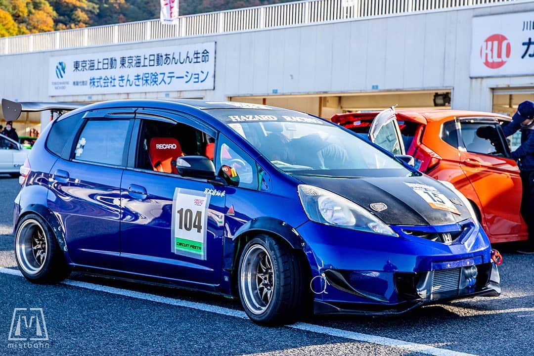 mistbahnさんのインスタグラム写真 - (mistbahnInstagram)「_ HAZARD RACING Turbocharged Honda GE8 FIT RS (JAZZ) _ Shot on Nov-15 2020 "Circuit Festa" "HONDA ONE MAKE RACE" organized by @aslan_inc_japan at Central Circuit. _ owner: Account unknown photo: @mistbahn _ _ JP) 2020年11月15日のセントラルサーキットで開催された「サーキットフェスタ」内の、アスランさん( @aslan_inc_japan )主催の「ホンダ・ワンメイク・レース」で撮影。 _ _ #circuitfesta #サーキットフェスタ #hondaonemakerace #centralcircuit #セントラルサーキット #hazardracing #ハザードレーシング #fit #hondafit #ホンダフィット #フィット #jazz #hondajazz #ge8 #gefit #vtec #hondafitrs #fitrs #l15b #kanjo #kanjoracer #kanjozoku #timeattack #timeattackjapan #hondasontrack #turbocharged #becauseracecar」2月1日 7時45分 - mistbahn