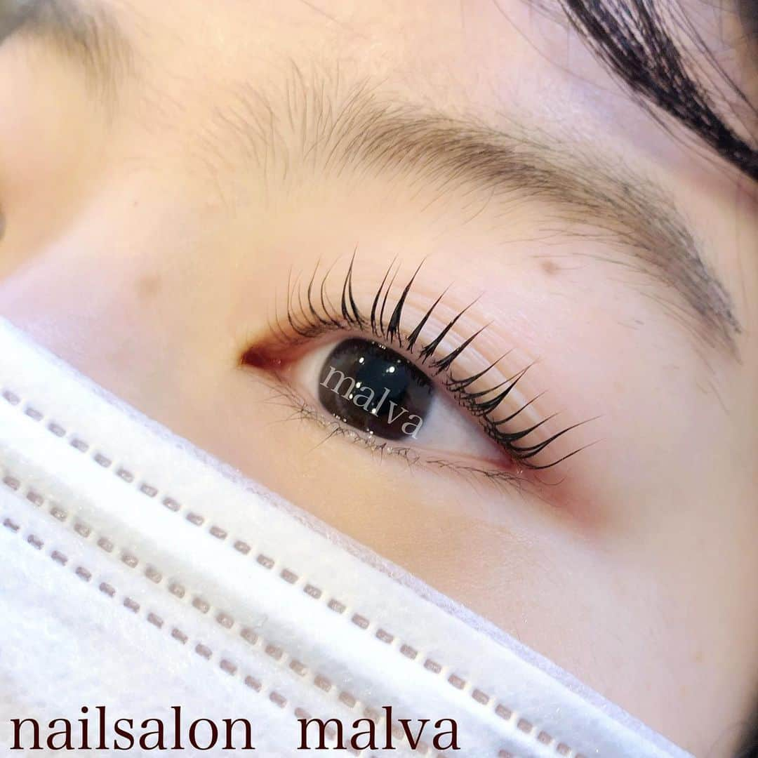 nailsalon malva（ネイルサロンマルヴァ）のインスタグラム