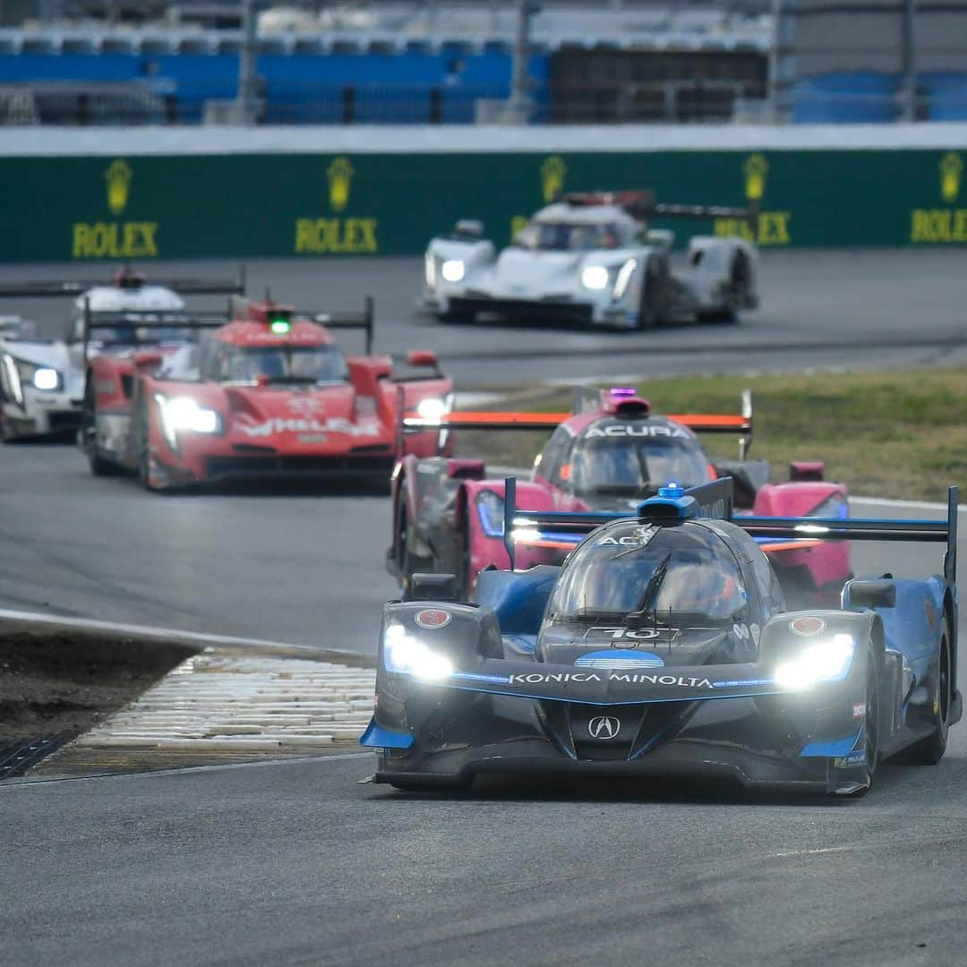 ミシュランさんのインスタグラム写真 - (ミシュランInstagram)「After an intense battle and an amazing effort, the Wayne Taylor Racing team won its third straight Rolex 24 At Daytona with a new car and a new driver lineup to kick off the IMSA season.   #IMSA #Rolex24」2月1日 9時27分 - michelinusa