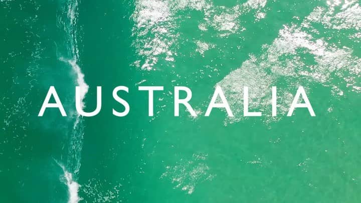 ヤング・ファビュラス&ブロークのインスタグラム：「It’s official! Australia, we’ve arrived! Young, Fabulous & Broke is now available in Australia. Visit us at yfbclothing.com.au 🇦🇺 #adventurebeginshere #yfbaustralia」