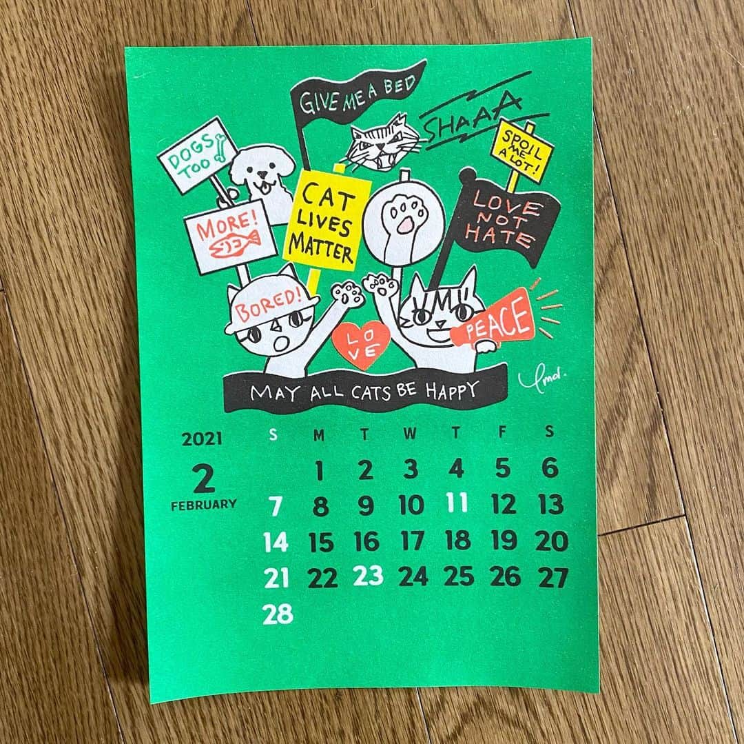 山田稔明さんのインスタグラム写真 - (山田稔明Instagram)「2月になっちゃった。今月の絵柄、気に入っている。カレンダーはオフィシャル通販STOREにもう少しだけ在庫あります。プロフィールにリンクがありますのでぜひそちらから。 #山田稔明カレンダー」2月1日 10時27分 - toshiakiyamada