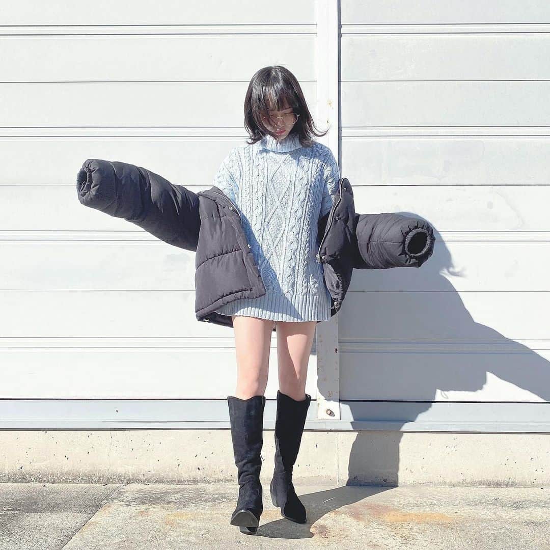 新谷真由さんのインスタグラム写真 - (新谷真由Instagram)「初めてのロングブーツ　どお？？  #17kg」2月1日 21時26分 - ni_mayu43