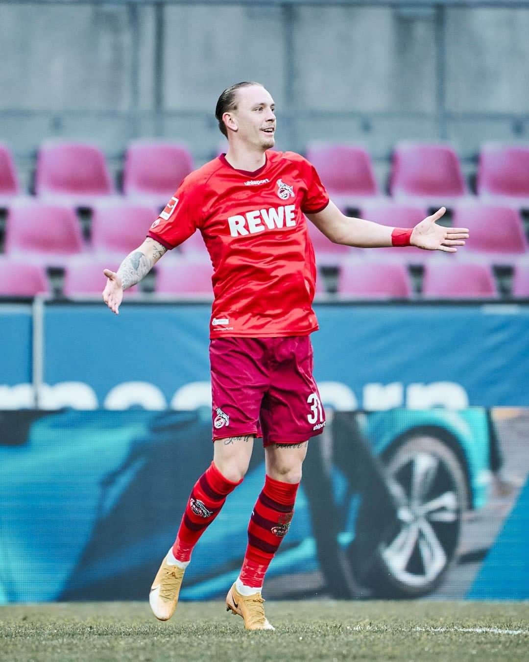 1.FCケルンのインスタグラム
