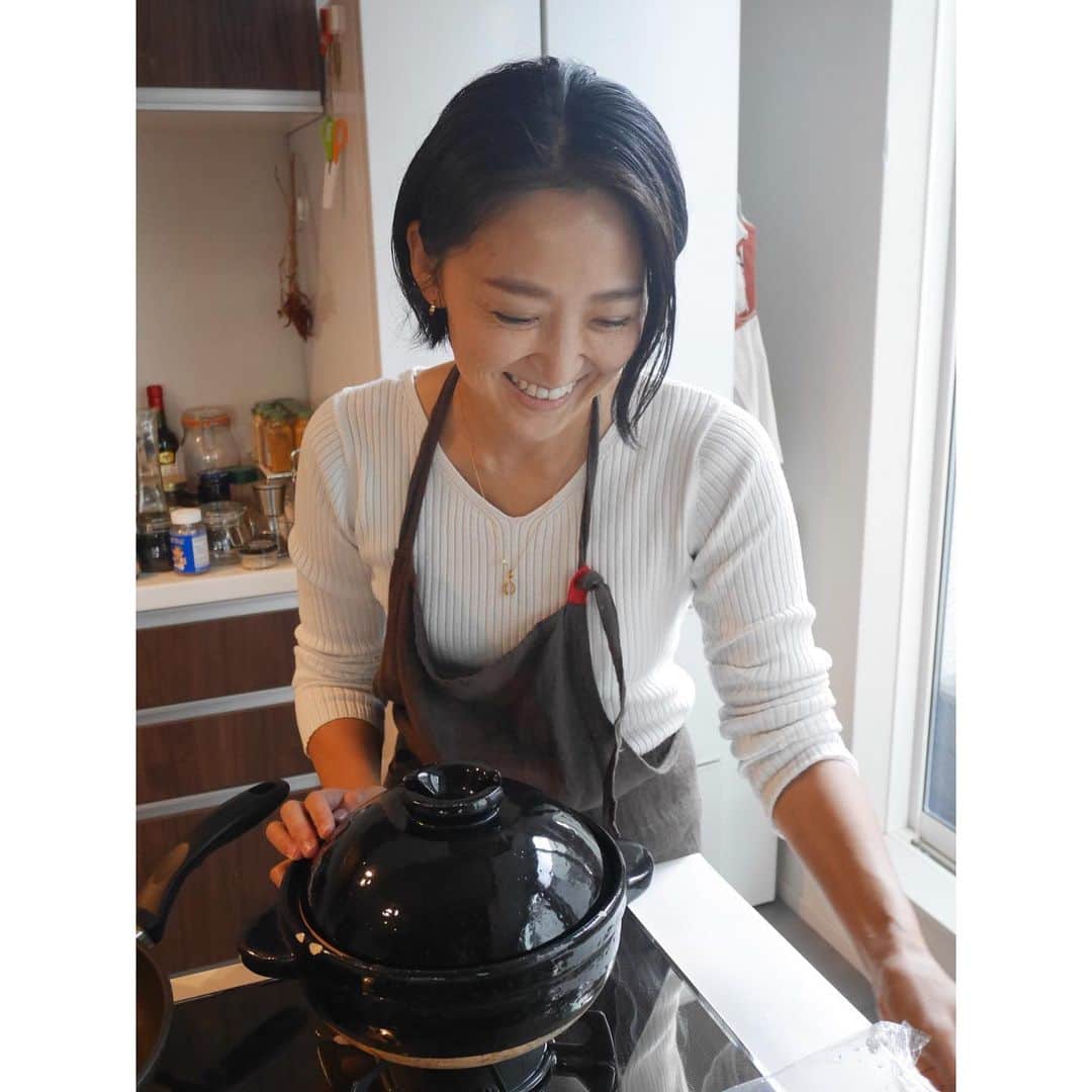 吉村民さんのインスタグラム写真 - (吉村民Instagram)「今日のラジオ日本SWEET!!では、 ナチュラル料理家の 高橋茜さんに 醤油麹の作り方を教えていただきました😊 とても簡単なので 私も自宅で作ってみます♬  #スイート924 #ラジオ日本 #ラジオ   #発酵食品 #発酵 #醤油麹 #料理」2月1日 20時07分 - yoshimuratami