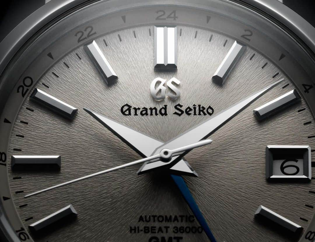 Grand Seikoさんのインスタグラム写真 - (Grand SeikoInstagram)「Dials inspired by nature  Japan has always had a deep affinity with its natural environment and has traditionally appreciated highly its beauty, as it has the way that this beauty changes with the seasons. Just as nature affects the history and culture of a region, the many and varied landscapes of Japan are a source of inspiration to Grand Seiko, giving individuality to its designs. Its dial designs reflect this majestic, yet delicate, natural beauty.  The “Mount Iwate pattern” dial first appeared in the SBGL001 released in 2006, which carried Caliber 9S67, Grand Seiko’s first mechanical movement with a three day power reserve. The numerous ridged contours carved on the face of the famed Mount Iwate, which is visible from the Grand Seiko Studio Shizukuishi, were reflected in the dial. Different versions celebrate the beauty of each season; white for winter, brown for fall, and green for early summer.  #thenatureoftime #grandseiko #SBGJ201」2月1日 20時26分 - grandseikoofficial