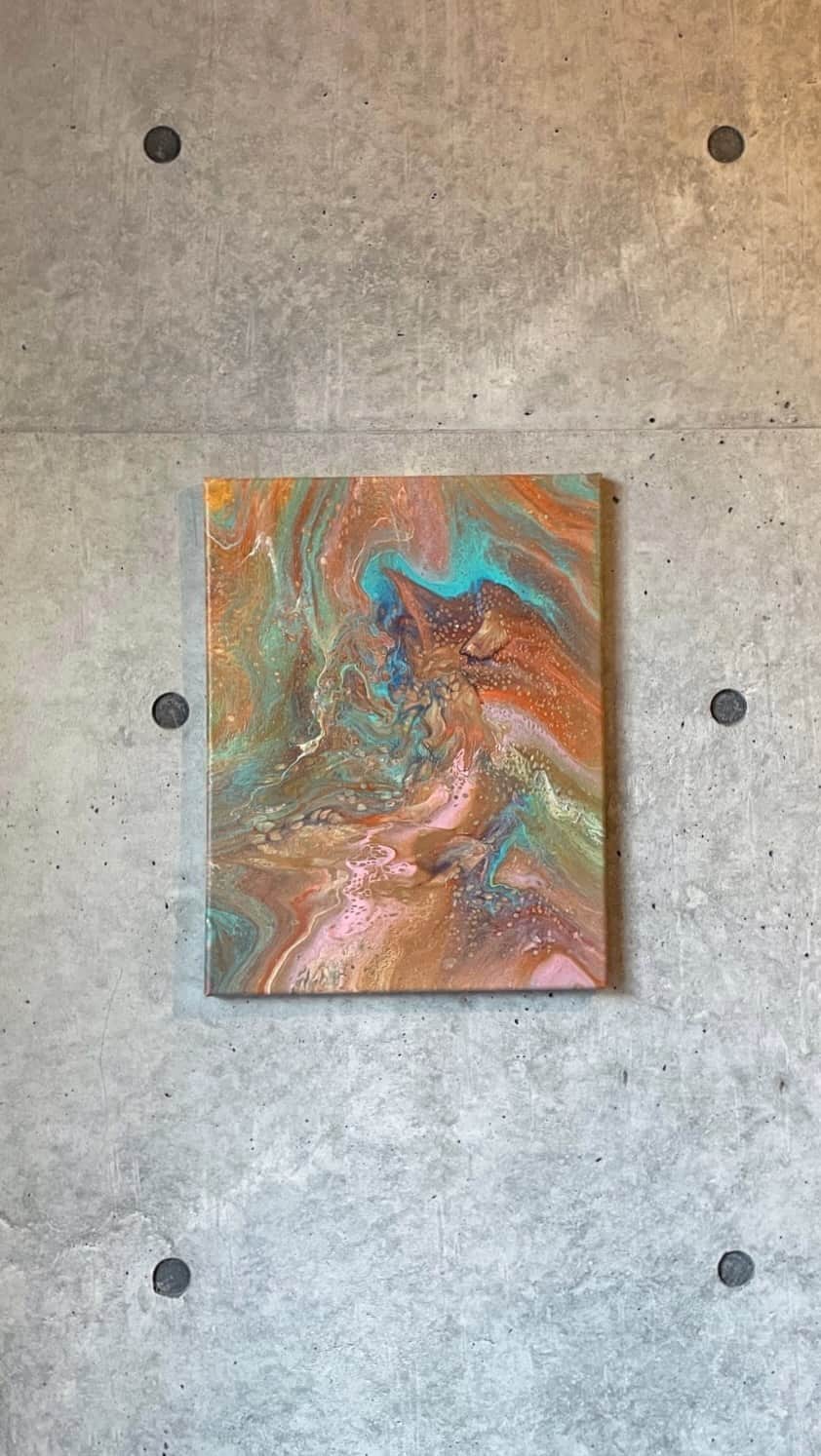 カワシリアツシのインスタグラム：「最近暇でやってるフルイドアート🎨 10個くらい作ってしまった☺︎」
