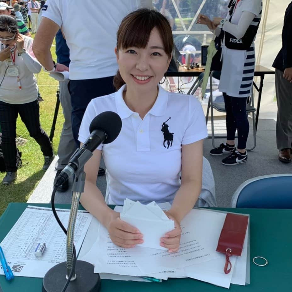 宮﨑玲衣のインスタグラム：「* 懐かしい写真シリーズ⛳️  3年目春！ #リゾートトラストレディス で スタートアナウンスを 担当したとき🎤 浜名湖のすぐ近くのゴルフ場、 #グランディ浜名湖 ゴルフクラブ 気持ちよかったなあ☀️  ゴルフ始めたいけど 打ちっぱなしで センスがないのを悟ったので 踏み出せないでいます。  #2019年5月」