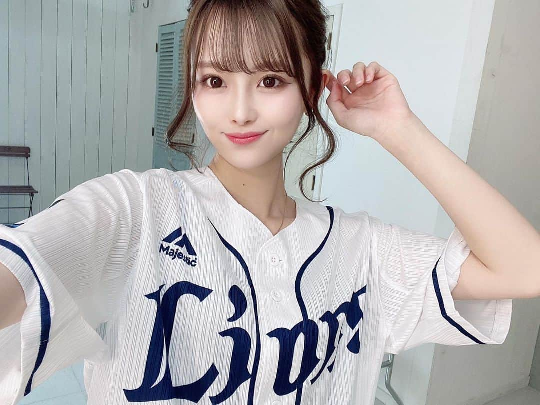 吉田恵美さんのインスタグラム写真 - (吉田恵美Instagram)「⚾️お知らせ⚾️  今シーズンもVoicyにてスポニチニュースの公式パーソナリティを務めさせて頂くことになりました✨  担当曜日が変わり、隔週土曜担当になります。初回放送は2月6日です！  今年も皆様の朝を明るく彩るスポーツや芸能ニュースを元気いっぱいにお伝えします！  #Voicy #スポニチ  #スポーツニッポン新聞社」2月1日 20時48分 - _yoshida_megumi