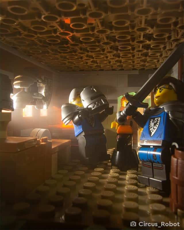 LEGOさんのインスタグラム写真 - (LEGOInstagram)「A new classic, forged by the fans. The LEGO Ideas Medieval Blacksmith is available now.  📸 @circus_robot and @fourbrickstall from @brickcentral」2月1日 21時00分 - lego