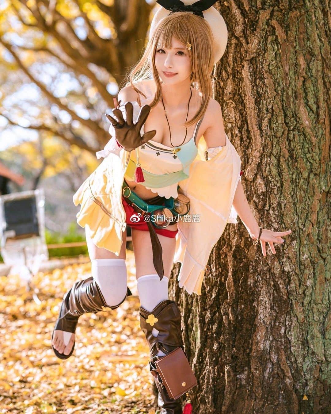 shikaのインスタグラム：「#atelier #atelierryza #ライザのアトリエ #cosplay #cos #cosplayer #コスプレ」