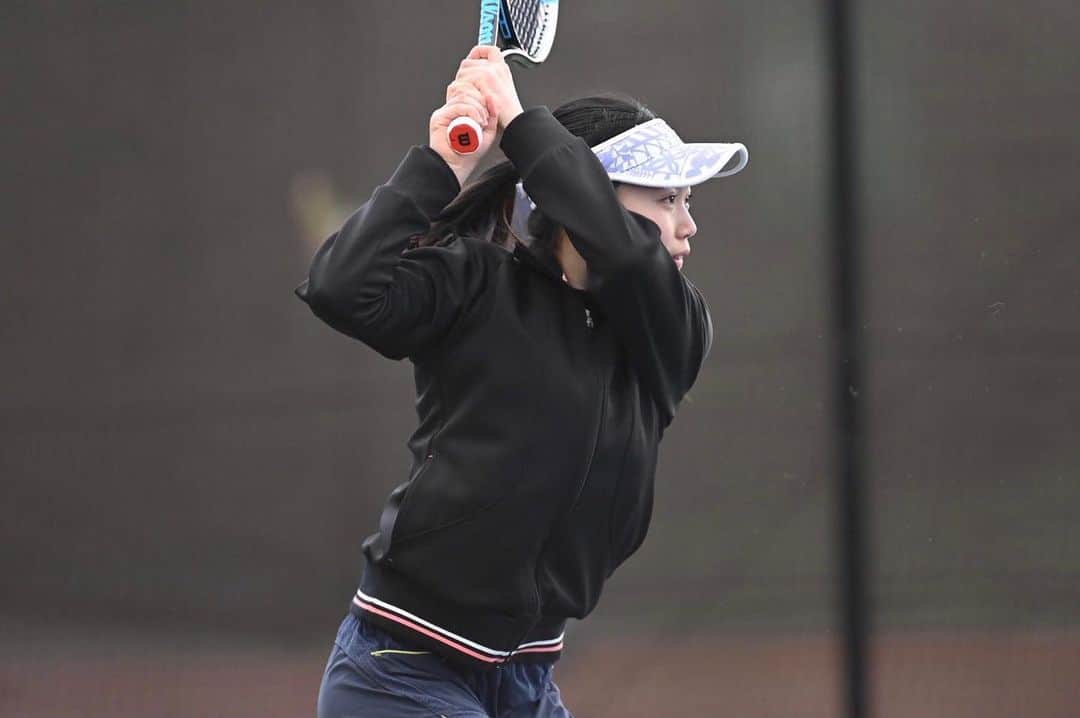 荒川晴菜のインスタグラム：「2月ですね👹🌱  素敵なお写真頂きました🎾 ありがとうございます🥰 @_koumei_」