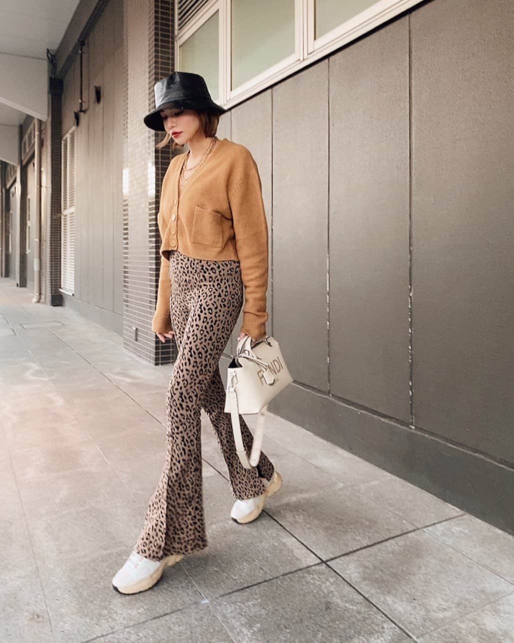 FENDI バケハ おしい