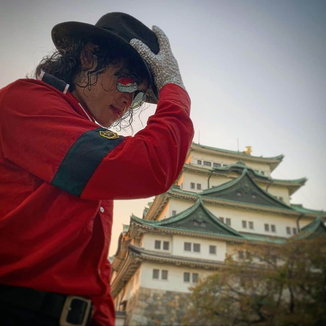 michaeljackton.officialさんのインスタグラム写真 - (michaeljackton.officialInstagram)「King of pop!!🏯 Japan Tour 2020 . #michaeljackton #moonwalker #mj #kingofpop #neverland #japan #michaeljackson」2月1日 13時20分 - m.jackton