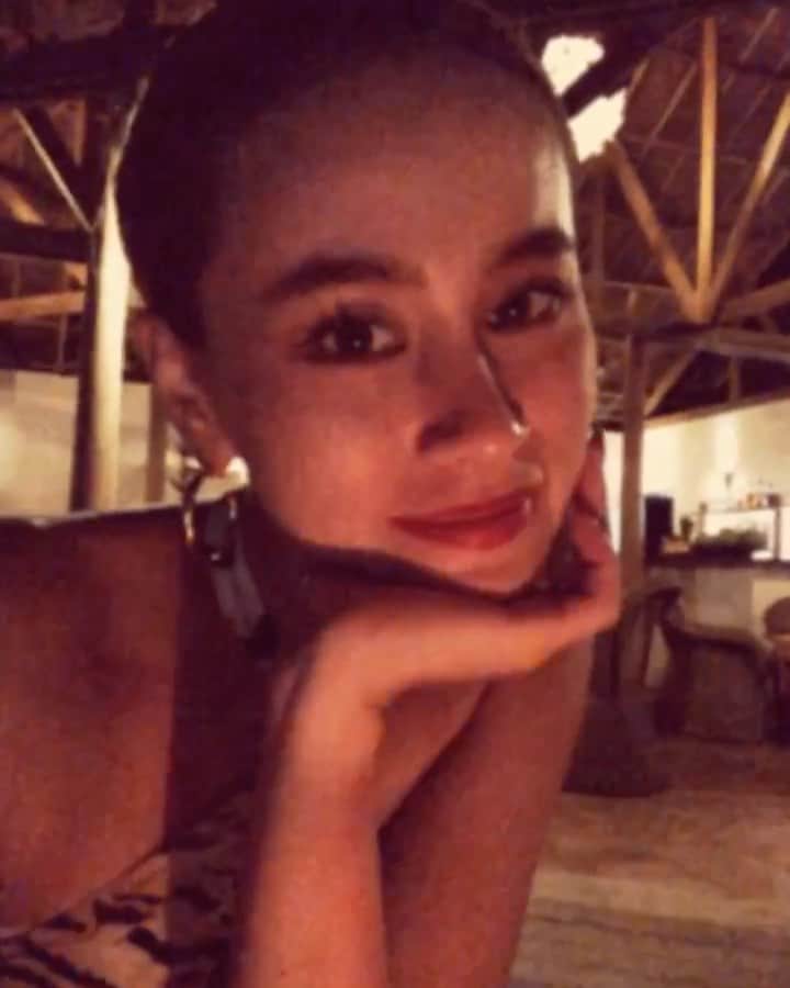 安田唯のインスタグラム：「🗓✨」