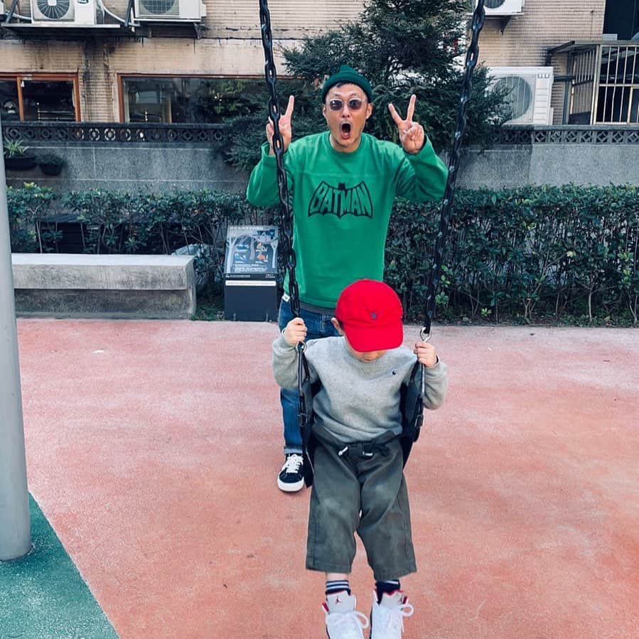 余文樂のインスタグラム：「✌🏼✌🏼」