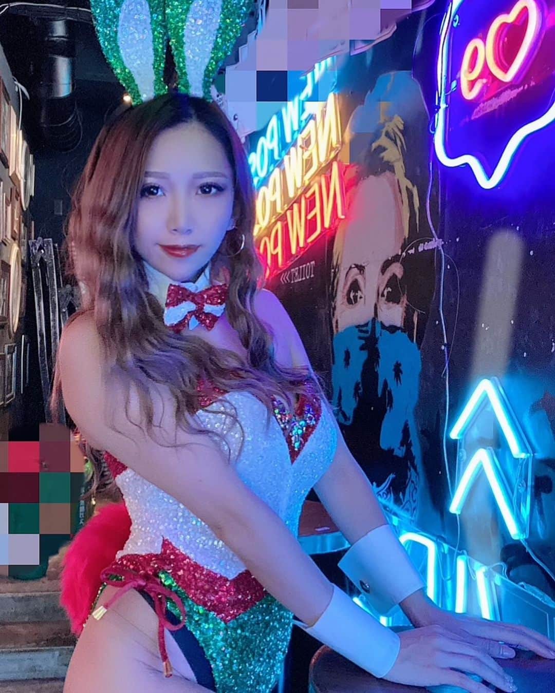 REIちぇるのインスタグラム：「ちずみんリアルバースデーまで あと4日！！！  5日に2人で踊って歌います💕 9年も一緒に働いて初めてなんだよね😂  ぜひ皆様にたくさん見てほしいです♡  来れない方もよかったら ZAIKOの方から応援してくださいね♡  #partyon #バーレスク東京」